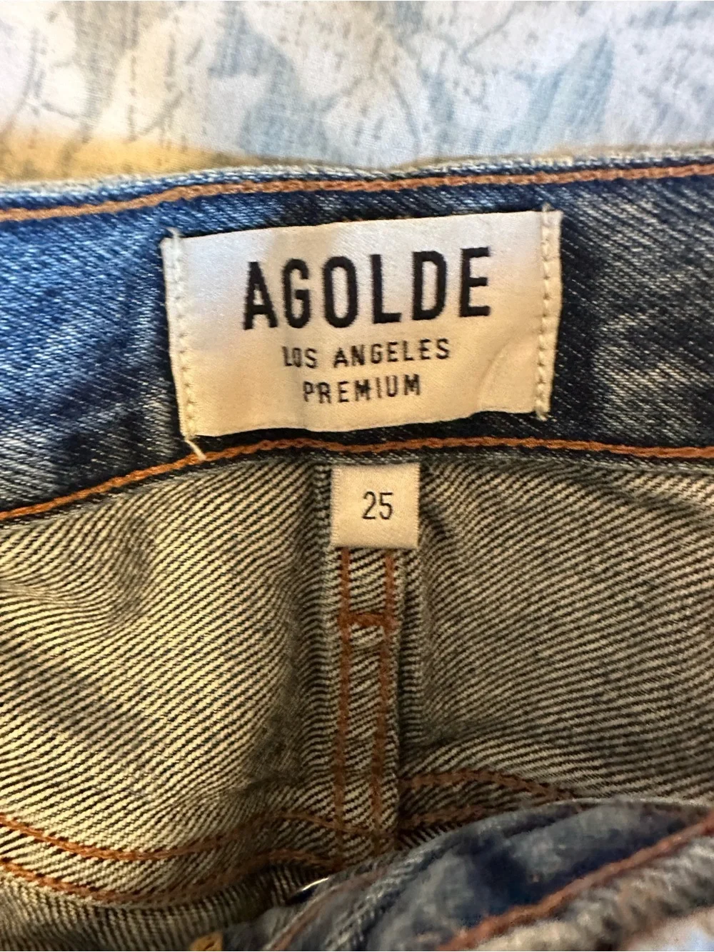 AGolde denim jean shorts 25
